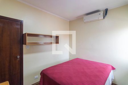 Casa à venda com 202m², 3 quartos e 8 vagasQuarto 3