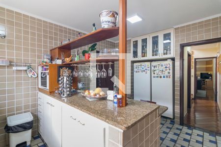 Casa à venda com 202m², 3 quartos e 8 vagasCozinha