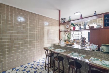 Casa à venda com 202m², 3 quartos e 8 vagasCozinha