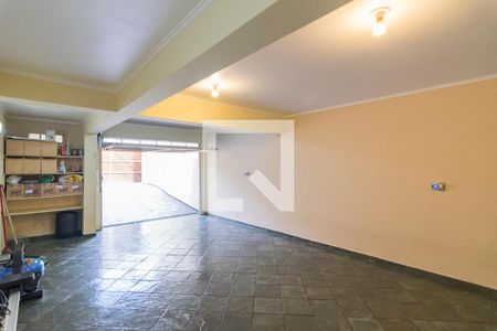 Casa à venda com 202m², 3 quartos e 8 vagasGaragem