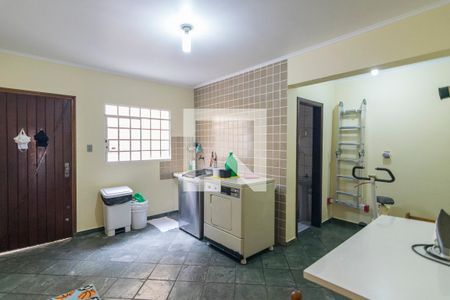 Casa à venda com 202m², 3 quartos e 8 vagasÁrea de Serviço