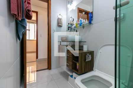 Apartamento à venda com 80m², 3 quartos e 2 vagasBanheiro Social