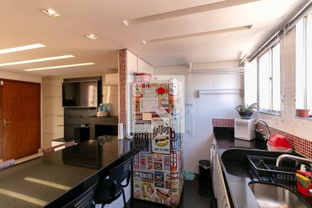 Apartamento à venda com 80m², 3 quartos e 2 vagasCozinha e Área de Serviço