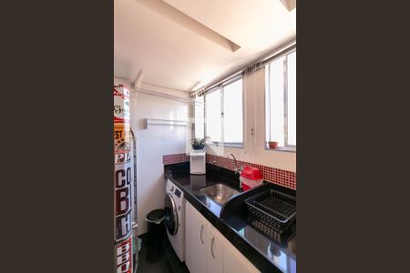 Apartamento à venda com 80m², 3 quartos e 2 vagasCozinha e Área de Serviço