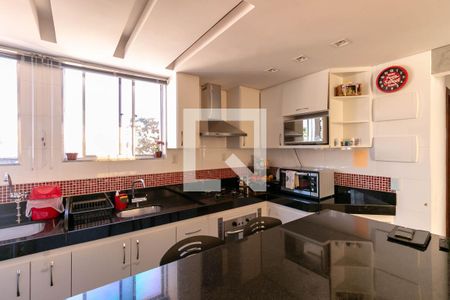 Apartamento à venda com 80m², 3 quartos e 2 vagasCozinha e Área de Serviço