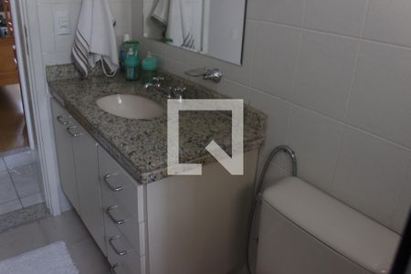Apartamento à venda com 363m², 3 quartos e 3 vagasBanheiro 3