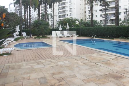 Apartamento à venda com 363m², 3 quartos e 3 vagasÁrea comum - Piscina