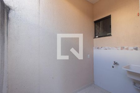 Casa para alugar com 64m², 2 quartos e 1 vaga Casa para alugar com 64m², 2 quartos e 1 vagaÁrea de Serviço