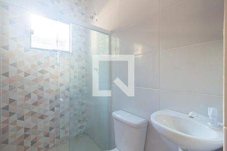 Casa para alugar com 64m², 2 quartos e 1 vaga Casa para alugar com 64m², 2 quartos e 1 vagaBanheiro Social