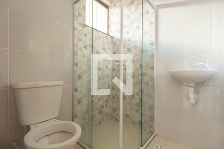 Casa para alugar com 64m², 2 quartos e 1 vaga Casa para alugar com 64m², 2 quartos e 1 vagaBanheiro da Suíte