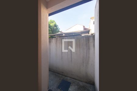 Casa para alugar com 64m², 2 quartos e 1 vaga Casa para alugar com 64m², 2 quartos e 1 vagaÁrea de Serviço