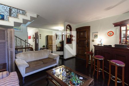 Sala de casa à venda com 3 quartos, 185m² em Indianópolis, São Paulo