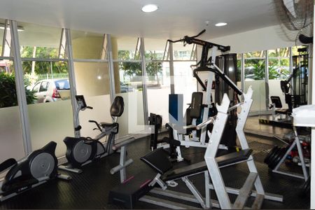 Apartamento à venda com 72m², 1 quarto e 1 vagaÁrea comum - Academia