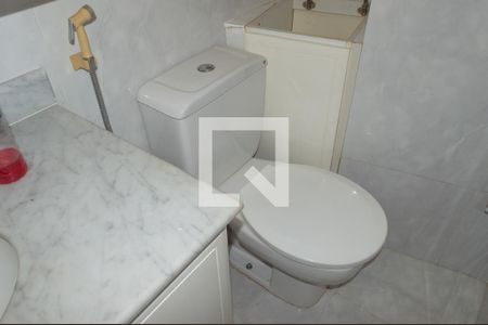 Apartamento à venda com 72m², 1 quarto e 1 vagaBanheiro da Suíte 1 detalhe