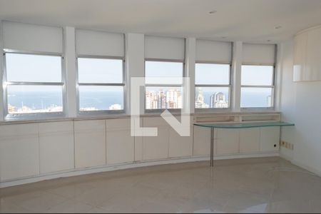 Apartamento à venda com 72m², 1 quarto e 1 vagaSala/Cozinha
