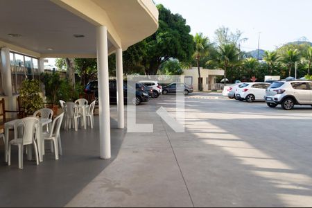 Apartamento à venda com 72m², 1 quarto e 1 vagaÁrea comum 