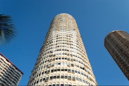 Apartamento à venda com 72m², 1 quarto e 1 vagaFachada