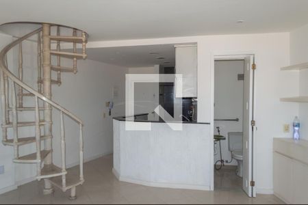 Sala/Cozinha de apartamento à venda com 1 quarto, 72m² em Barra da Tijuca, Rio de Janeiro