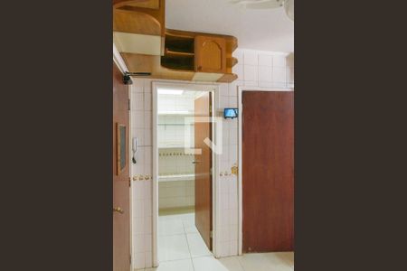 Casa à venda com 370m², 4 quartos e 3 vagasCozinha