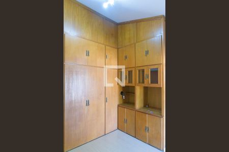 Casa à venda com 370m², 4 quartos e 3 vagasSuíte 3