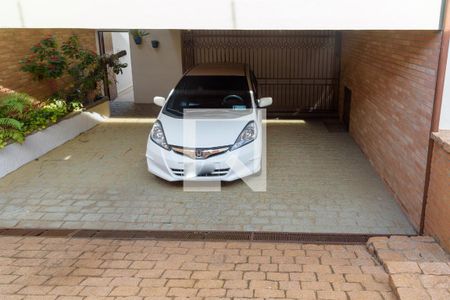 Casa à venda com 370m², 4 quartos e 3 vagasGaragem