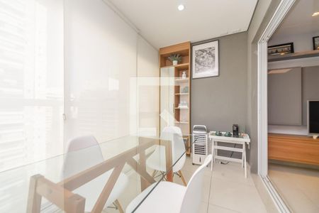 Varanda de kitnet/studio para alugar com 1 quarto, 34m² em Consolação, São Paulo