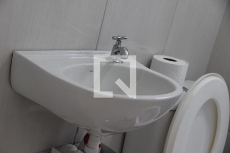 Banheiro de apartamento para alugar com 2 quartos, 49m² em Jardim Petropolis, Cotia