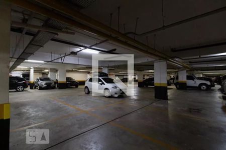 Apartamento para alugar com 82m², 3 quartos e 1 vaga Apartamento para alugar com 82m², 3 quartos e 1 vagaGaragem