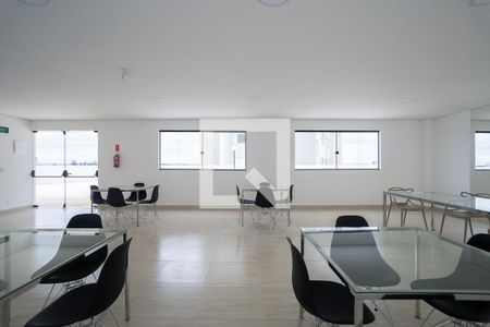 Apartamento para alugar com 43m², 2 quartos e 1 vaga Apartamento para alugar com 43m², 2 quartos e 1 vagaÁrea comum - Salão de festas