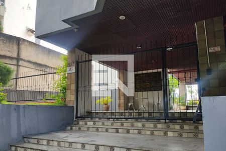 Apartamento para alugar com 35m², 1 quarto e 1 vagaFachada e portaria