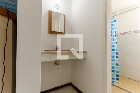 Banheiro de apartamento para alugar com 1 quarto, 35m² em Itaigara, Salvador