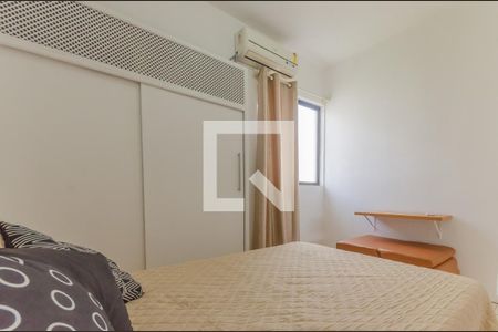 Quarto Suíte de apartamento para alugar com 1 quarto, 35m² em Itaigara, Salvador