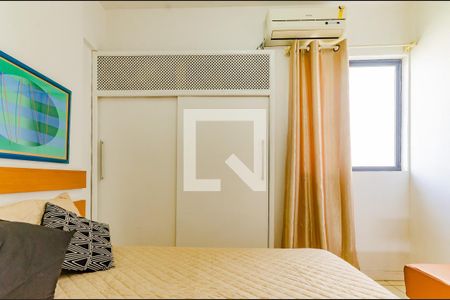 Quarto Suíte de apartamento para alugar com 1 quarto, 35m² em Itaigara, Salvador