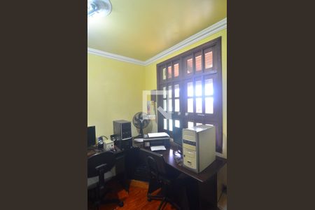 Escritório de casa à venda com 4 quartos, 400m² em Nossa Senhora das Gracas, Canoas