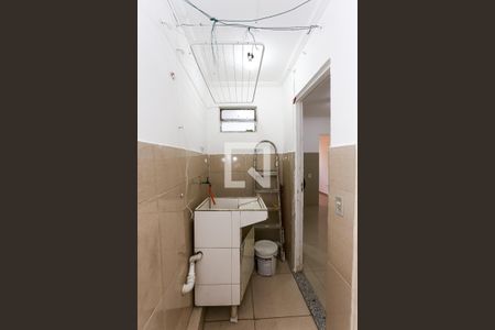 Casa para alugar com 33m², 1 quarto e sem vagaÁrea de Serviço