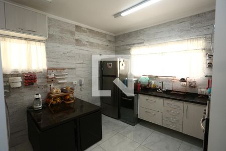 Casa de condomínio à venda com 240m², 3 quartos e 3 vagas Casa de condomínio à venda com 240m², 3 quartos e 3 vagasCozinha