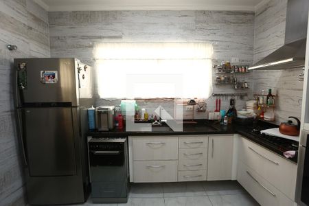 Casa de condomínio à venda com 240m², 3 quartos e 3 vagas Casa de condomínio à venda com 240m², 3 quartos e 3 vagasCozinha