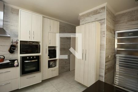 Casa de condomínio à venda com 240m², 3 quartos e 3 vagas Casa de condomínio à venda com 240m², 3 quartos e 3 vagasCozinha