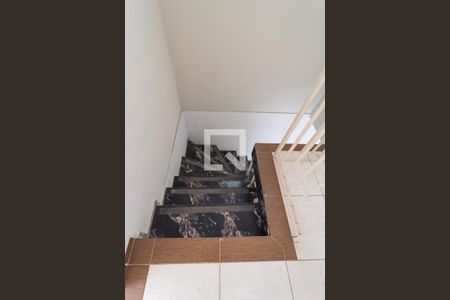 Casa à venda com 320m², 4 quartos e 4 vagasEscadas