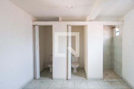 Casa à venda com 320m², 4 quartos e 4 vagasBanheiro de Serviço