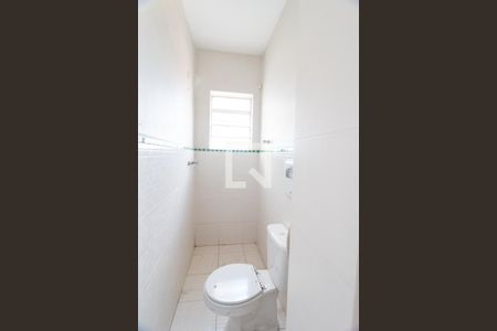 Casa à venda com 320m², 4 quartos e 4 vagasBanheiro Social 2