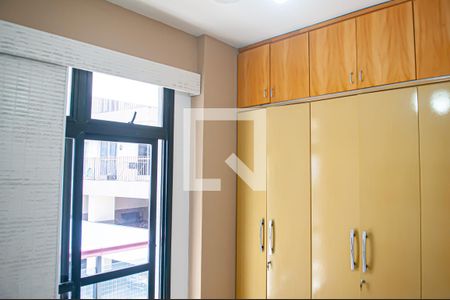 Apartamento à venda com 174m², 4 quartos e 3 vagasquarto 2