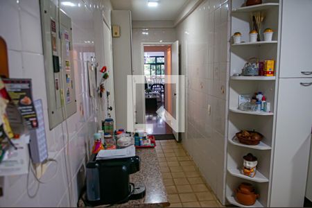 Apartamento à venda com 174m², 4 quartos e 3 vagascozinha