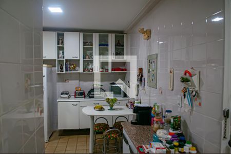 Apartamento à venda com 174m², 4 quartos e 3 vagascozinha