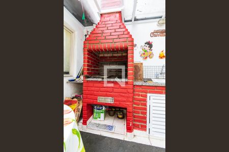 Casa à venda com 180m², 2 quartos e 2 vagasChurrascaria