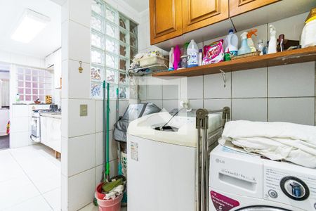 Casa à venda com 180m², 2 quartos e 2 vagasLavanderia