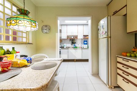 Casa à venda com 180m², 2 quartos e 2 vagasCozinha