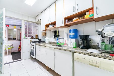 Casa à venda com 180m², 2 quartos e 2 vagasCozinha