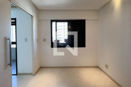 Apartamento à venda com 80m², 3 quartos e 2 vagasQuarto 1