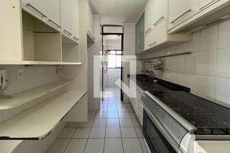 Apartamento à venda com 80m², 3 quartos e 2 vagasCozinha